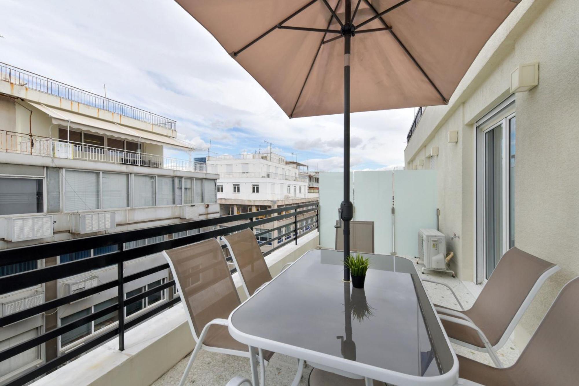 Porto Pireo By Superhost365 - Kolokotroni Apartment Exterior foto