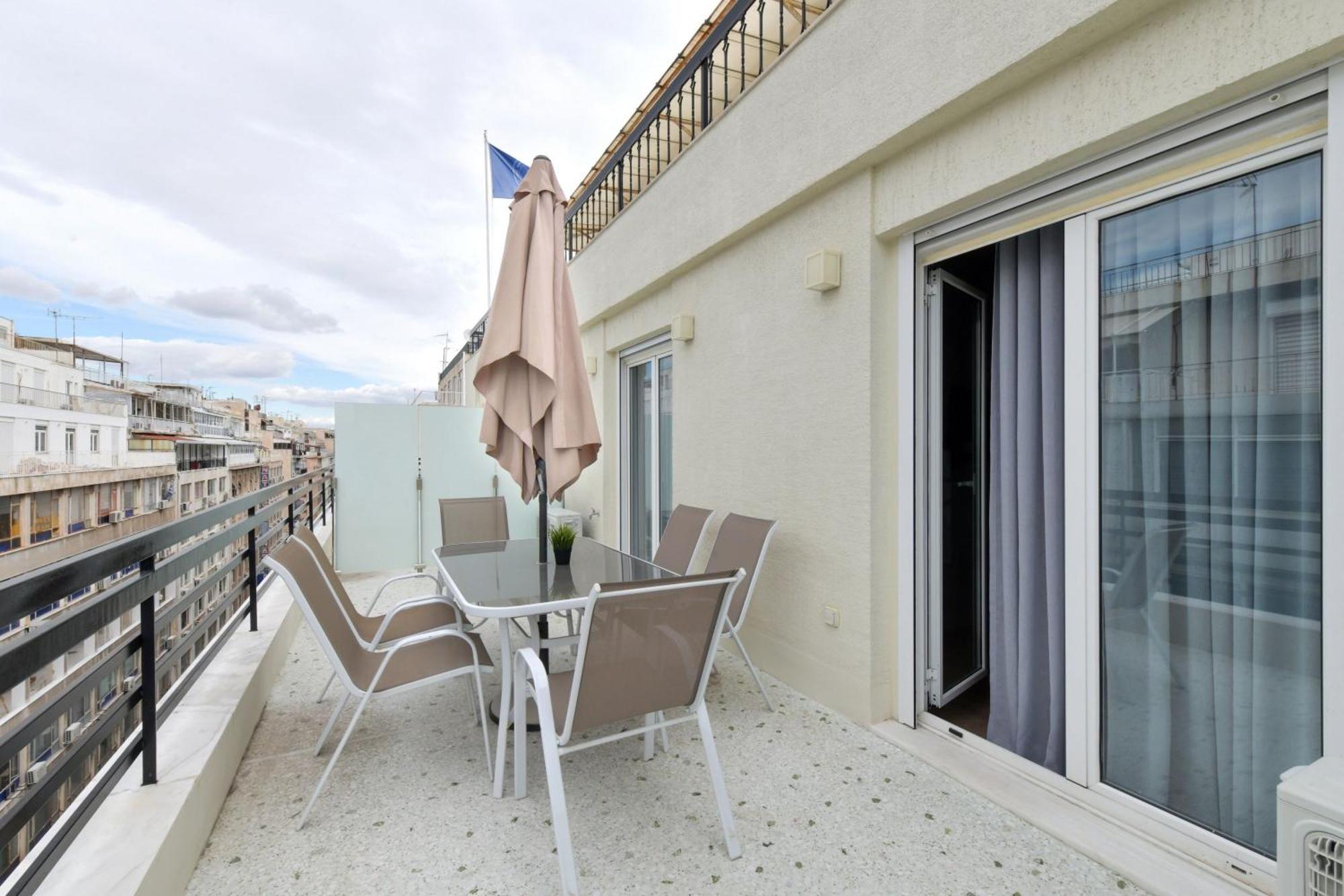 Porto Pireo By Superhost365 - Kolokotroni Apartment Exterior foto